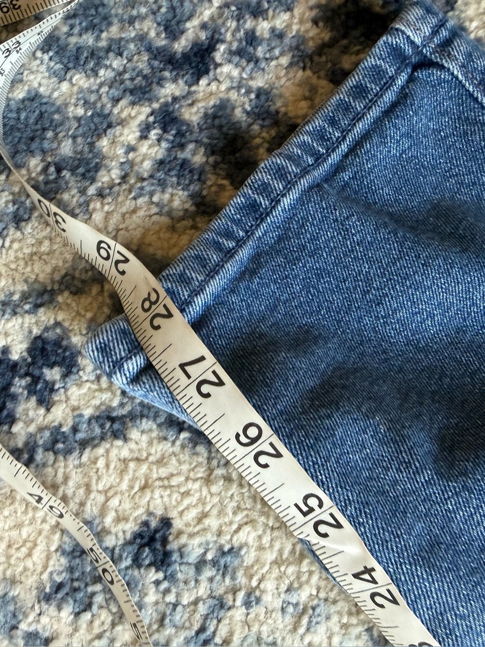 Hollister High Rise Straight Leg Jeans 26R - Picture 11 of 11